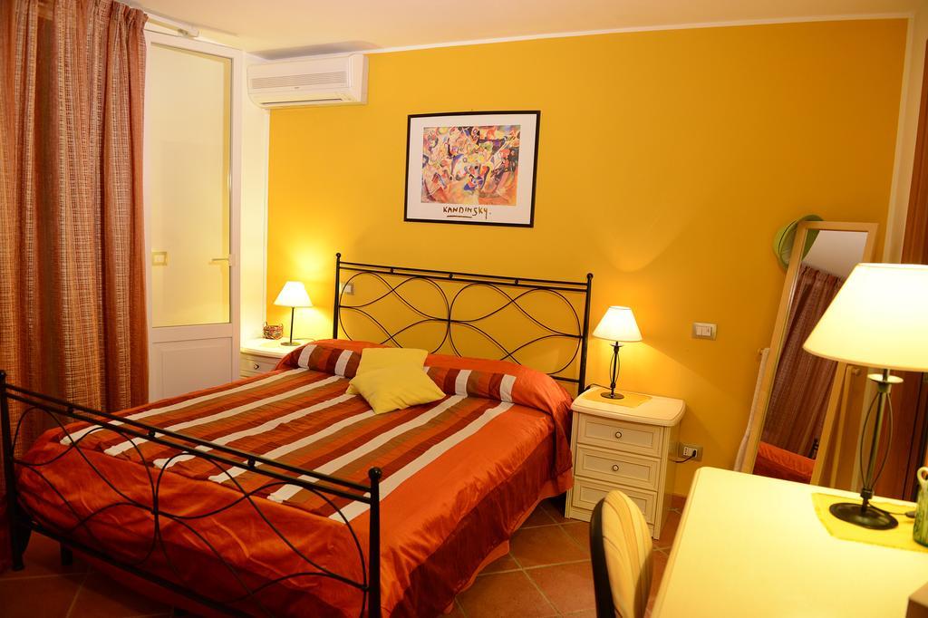 Villa Cornula Santa Maria al Bagno Buitenkant foto
